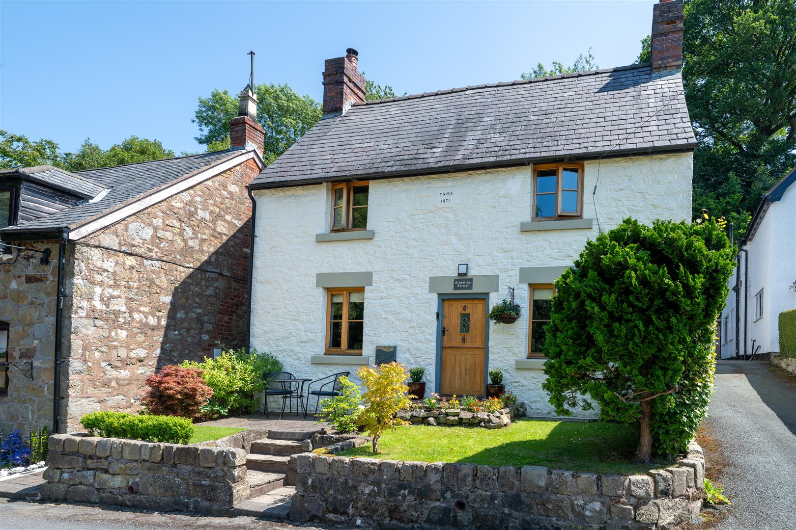 Slimbridge Cottage, 8 Pontfaen, Wrexham, LL14 5EW SSTC Slimbridge Cottage, 8 Pontfaen, Wrexham, LL14 5EW SSTC